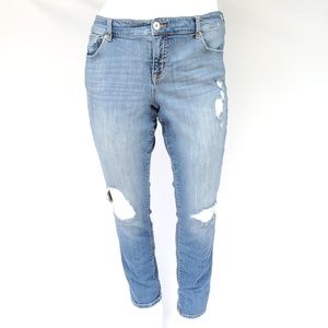 Torrid Distressed Boyfriend Denim Jeans 20R